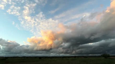 Evening cloudscape Stock Footage 10575202