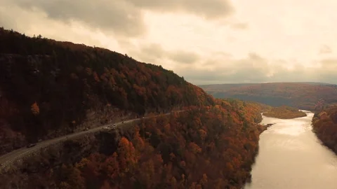 Evening Fall Foliage Forest surround Delaware River, Port Jervis NY Hawks Nest Video stock 141967085