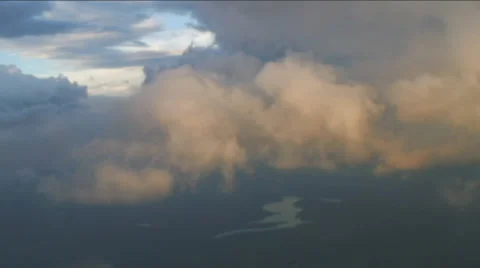 Evening flight under Aerial Clouds 스톡 동영상 34514493