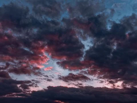 Evening gloomy clouds 스톡 사진