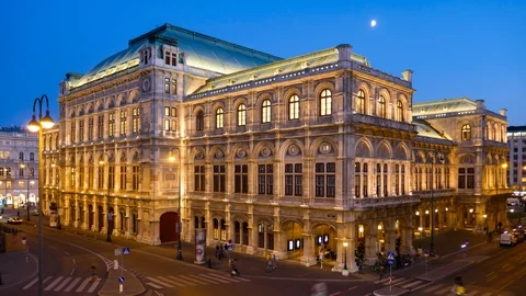 Evening hyperlapse of Vienna Opera Stock Footage 95430288