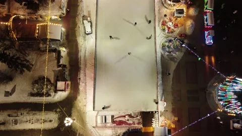 Evening ice skating Video stock 169114860