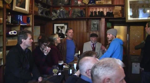 Evening in an Irish Pub with music - Dingle, Ireland Stock Footage