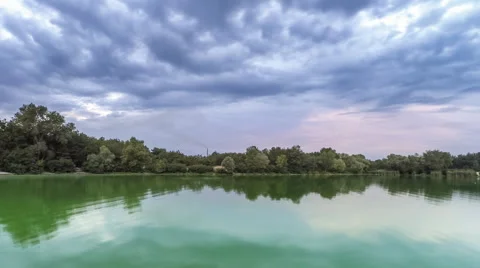 Evening on the lake Stockbeeldmateriaal 66298277