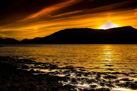 Evening at loch Eil Stockfoto's