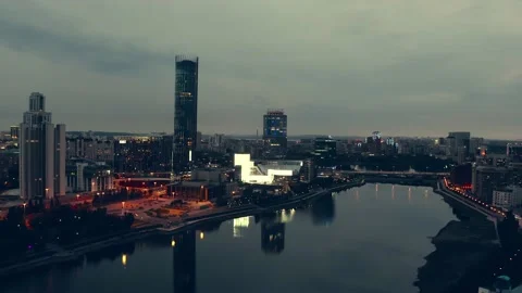 Evening metropolis from above Видео 163950592