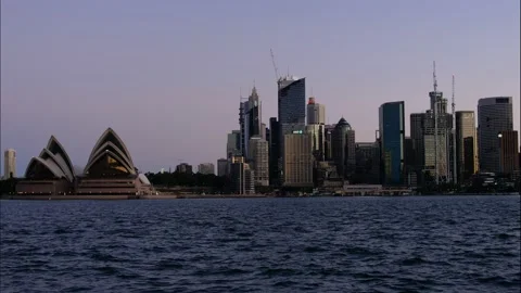 Evening to night time lapse Caityscape Sydney 4K Stock Footage 157465183