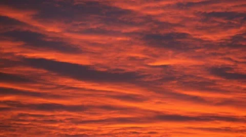 Evening red cloudy sky (real time) 動画素材 12291291