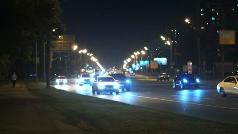 Evening road and auto Stock-Footage 108857168