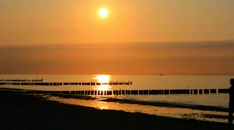 Evening at the sea Stock Footage 41823371