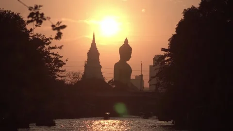 Evening sunset at The Giant Buddha Statue Video stock 266838937