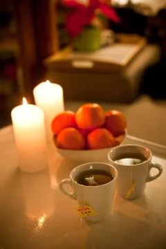 Evening tea mugs on the table Foto stock