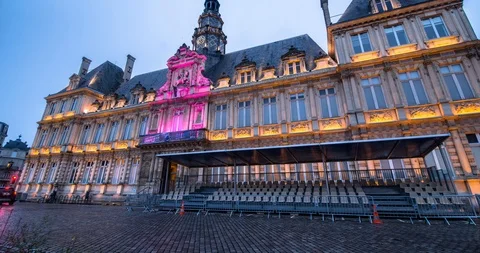 The evening time-laps of town hall, French city of Reims, champagne-Ardennes Stock Footage 86660637
