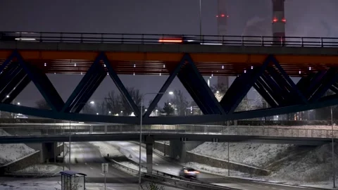 Evening time-lapse of a multilevel transport interchange with traffic 스톡 동영상 267047540