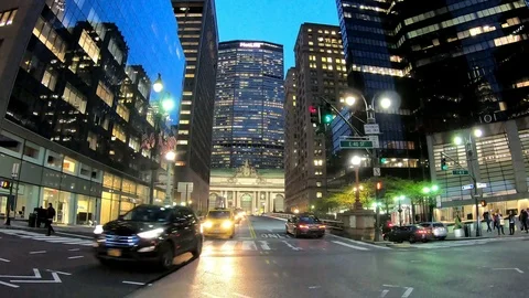 Evening Time lapse view from Park Avenue with Grand central area Stock Footage 107383397