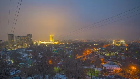 Evening timelapse in Almaty Stockbeeldmateriaal 124707809