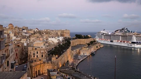 Evening timelapse of Valletta, Malta 스톡 동영상 102220314