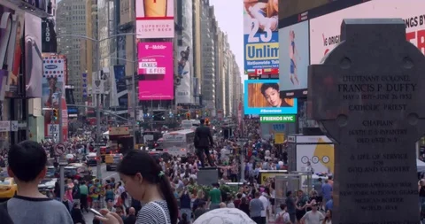 Evening in Times Square NYC Stock Footage 91592113