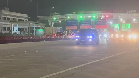 Evening traffic in the evening at Jakarta Stock Footage 287935166