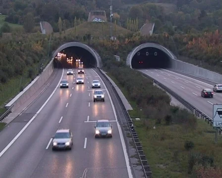 Evening traffic Video stock 62766