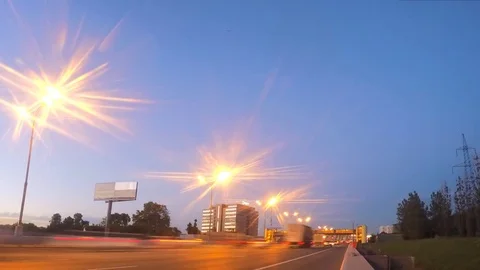 Evening Traffic On Freeway Timelapse Vidéo 82050720