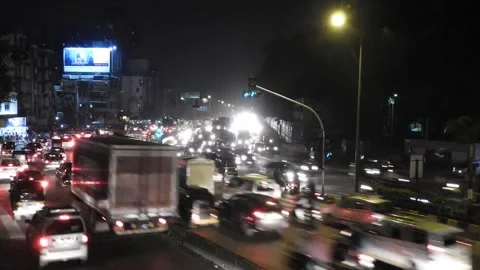 Evening traffic, Mumbai 스톡 동영상 248476313