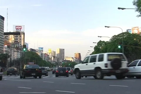 Evening traffic time-lapse (Buenos Aires) 库存影片 278472