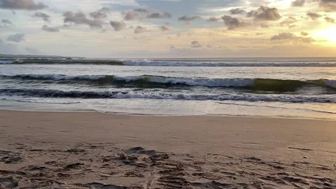 Evening view on Kuta beach Video stock 208585720