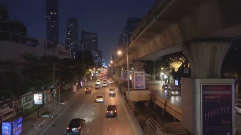 Evening view of Sathon Road and viaduct of BTS, Bangkok Video stock 99131964