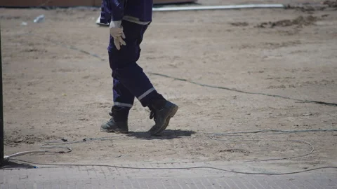 Event workers dismantling exhibition Stock Footage 328310412