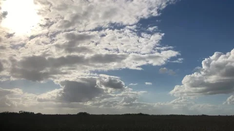 Everglades sky shot with sun &amp; clouds Stock Footage 130291560