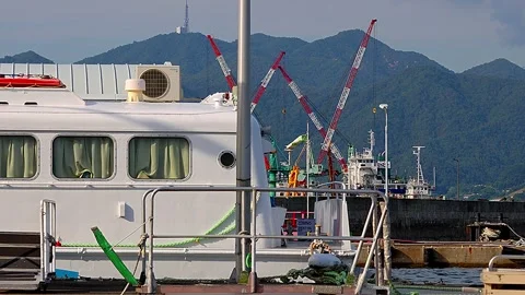 Everyday scenery of Setouchi harbor seen from the pier,4K Video stock 342496816