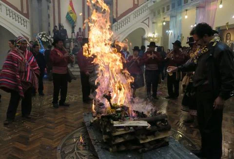 Evo Morales entrusts the new state constructions to Mother Earth, La Paz, Bolivi Stock Photos