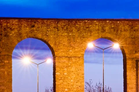 Evora aqueduct by night Stock Photos