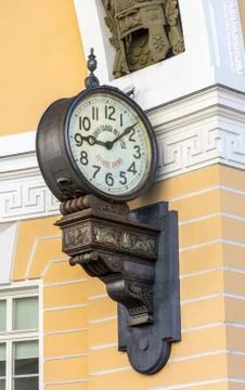 Exact time clock in the arch of the General Staff building Stock Photos
