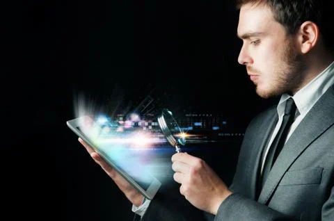 Examine a computer 库存插图