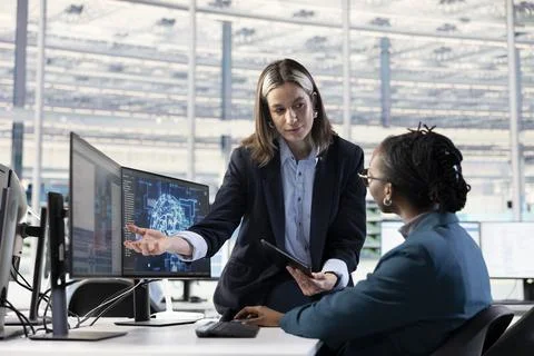 Examining microchip circuit design, AI deep learning and team of scientists 스톡 사진
