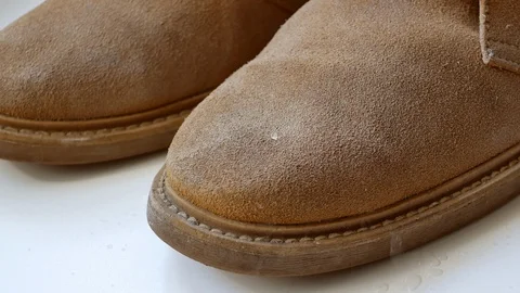 Example of waterproof coating for shoes, boots 库存影片 119195016