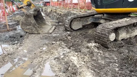 Excavator with bucket Stock-Footage 216080513