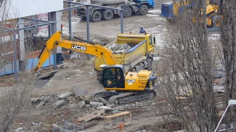 Excavator In A Construction Site Stock-Footage 87183859