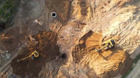 Excavator dig ground at construction site. Видео 161965013