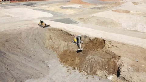 Excavator Digging Stock Footage 199982511