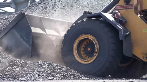 An excavator loading coal, close up Stock Footage 201938046