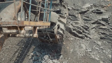 Excavator loads iron ore into a dump truck. Stock Footage 116775186