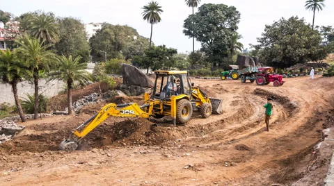 Excavator working at a construction site in India Stock-Footage 58374100