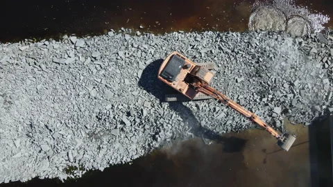 The excavator works Vidéo 155299082