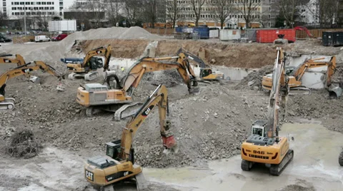 Excavators and construction machinery Видео 34467936