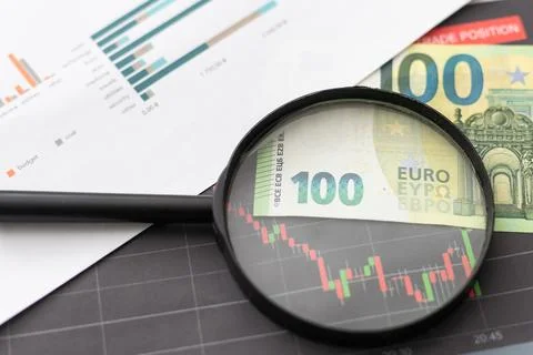 Excel stat spreadsheet business analytics graph statistic with graph and table Stock Photos