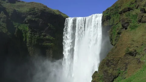 Excellent view of Skogafoss waterfall falling down, Iceland Video stock 116665955