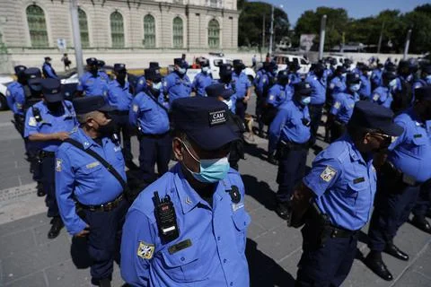 Exception regime enters into force in El Salvador due to escalation in homicides Stock Photos
